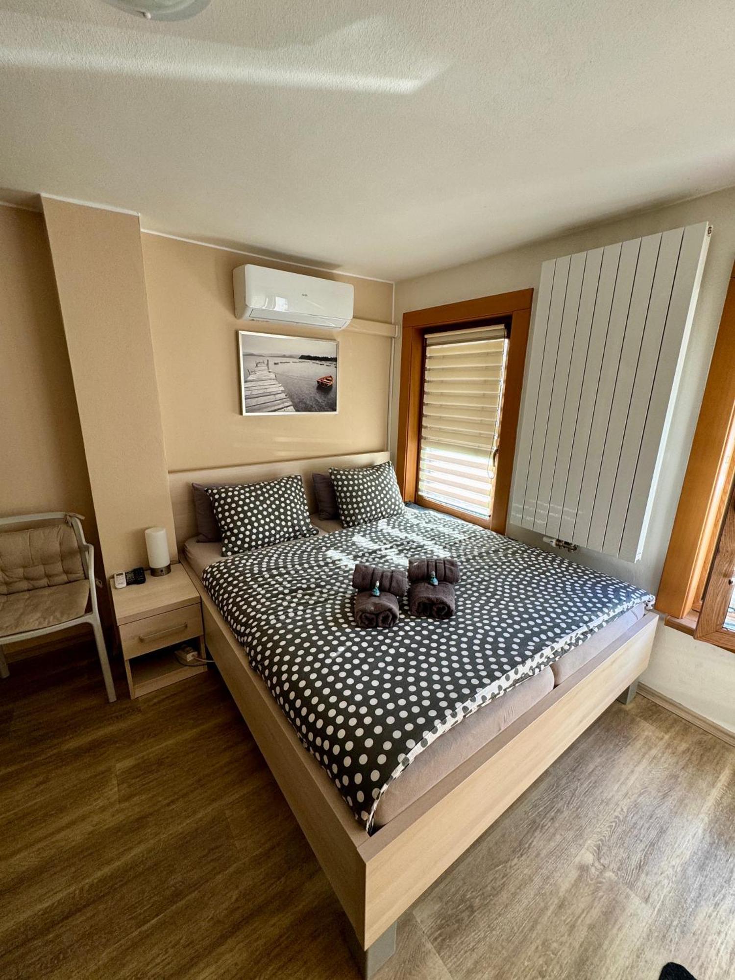 Apartman Mh Břeclav Eksteriør bilde